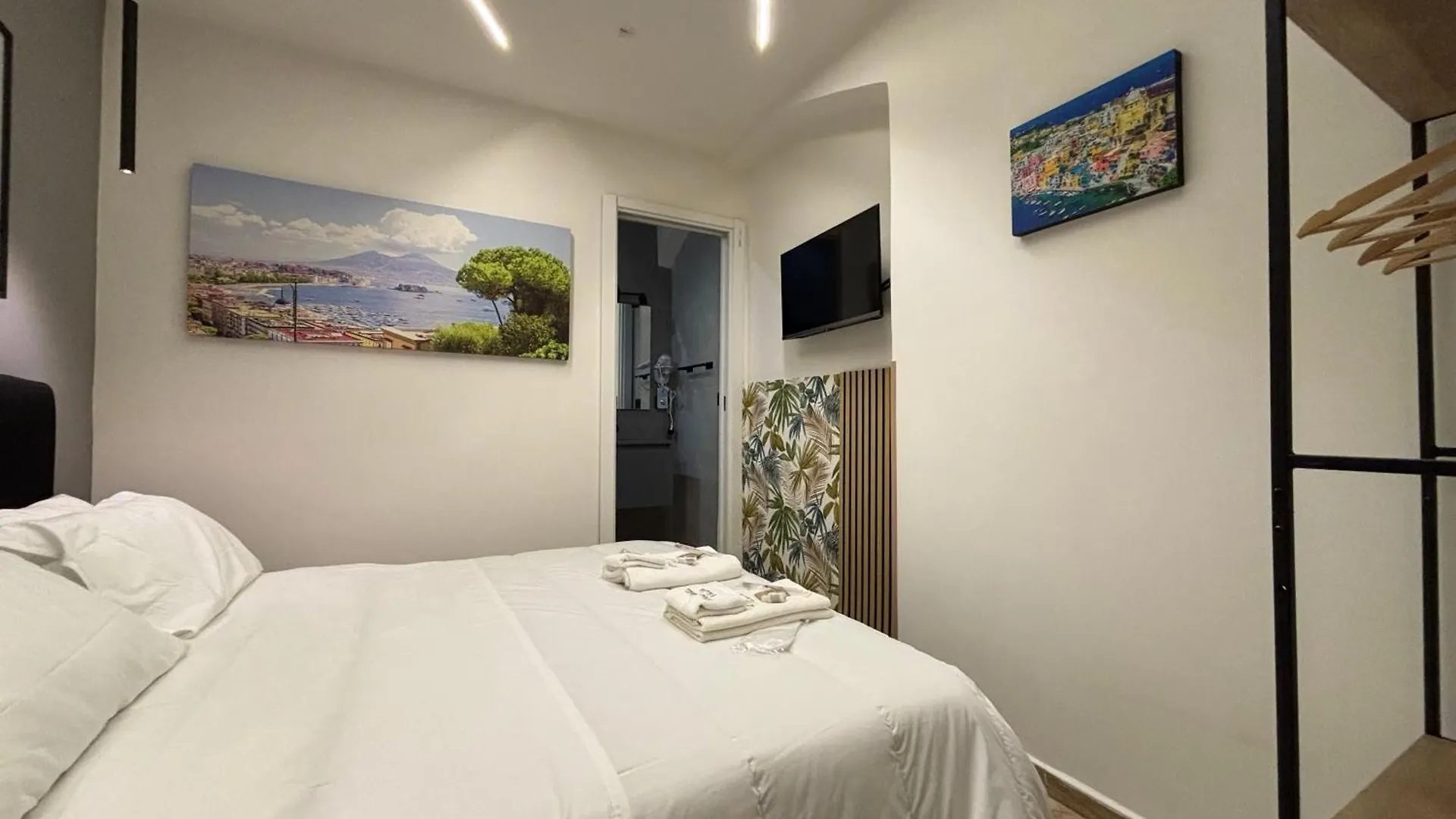 Dimora Della Vicaria Aparthotel Naples 0*,  Italy